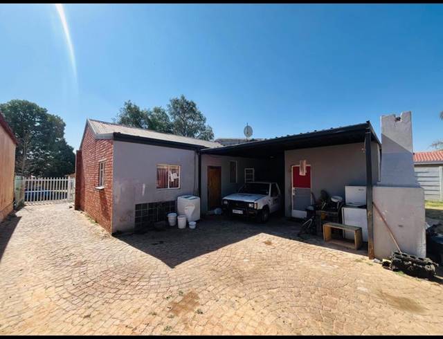 6 BEDROOM HOUSE FOR SALE IN BENONI CENTRAL